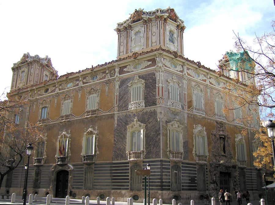 palacio Dos Aguas