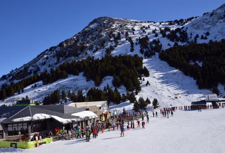cerler esquiar en España
