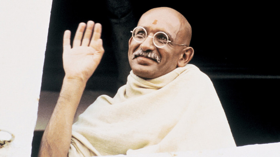 Gandhi (1982), uno de los mejores biopics