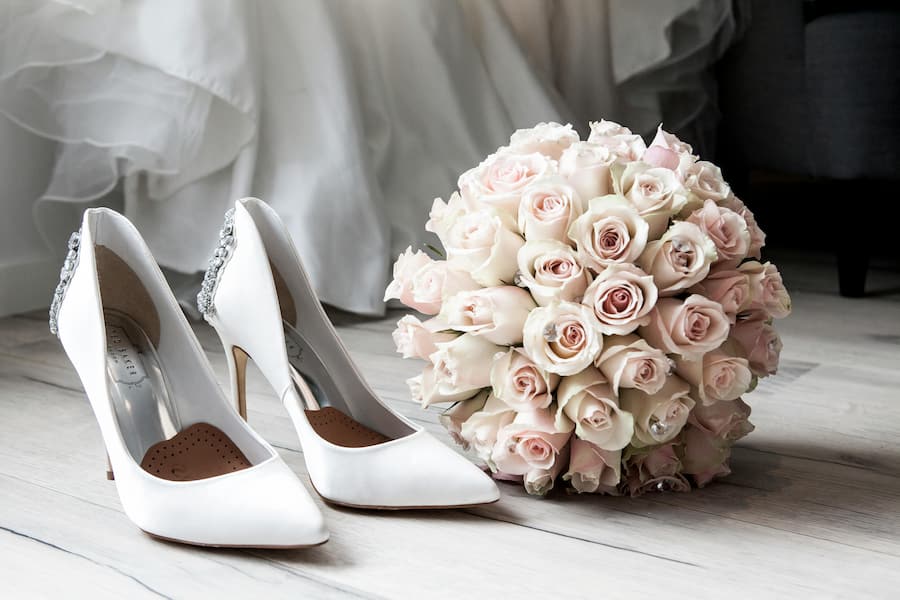 Protocolo de bodas: cómo vestir y qué puedes llevar